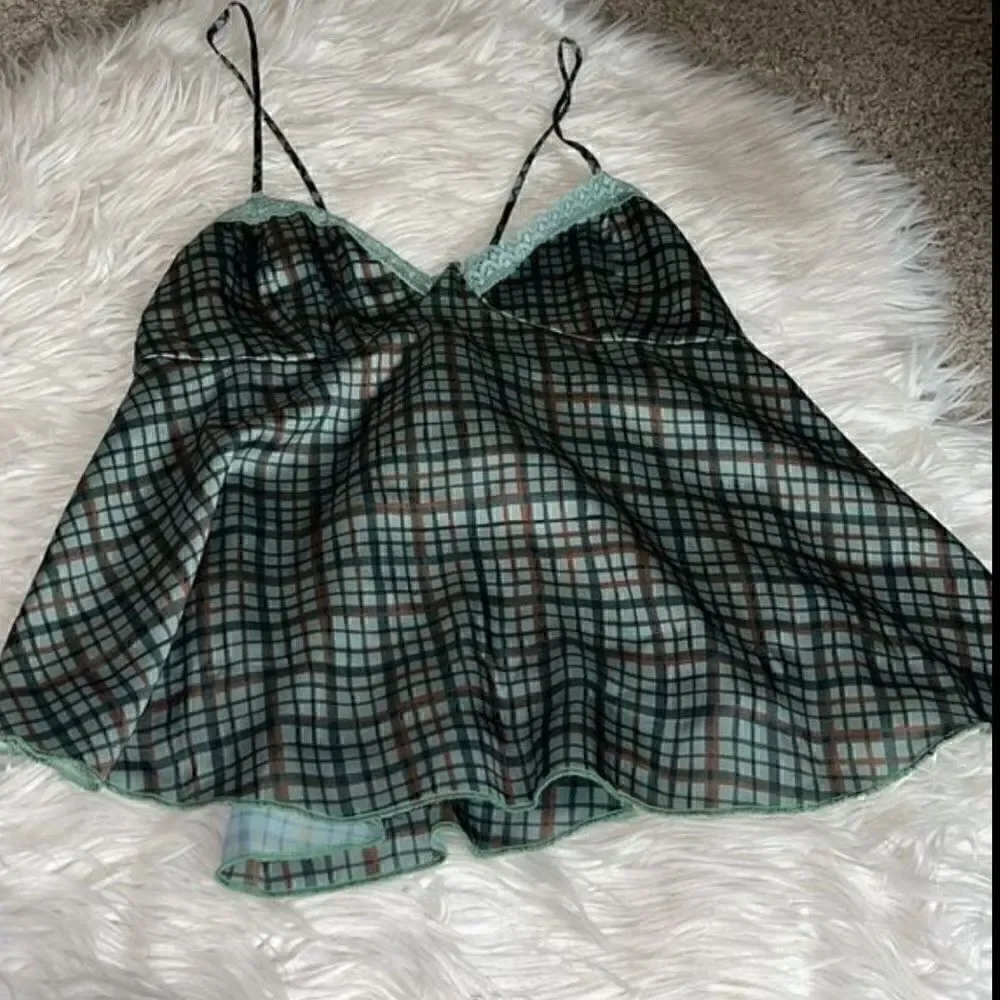 Free People Top Womens Sz M  intimately Camisole Back Tie forest Green Satin NWT